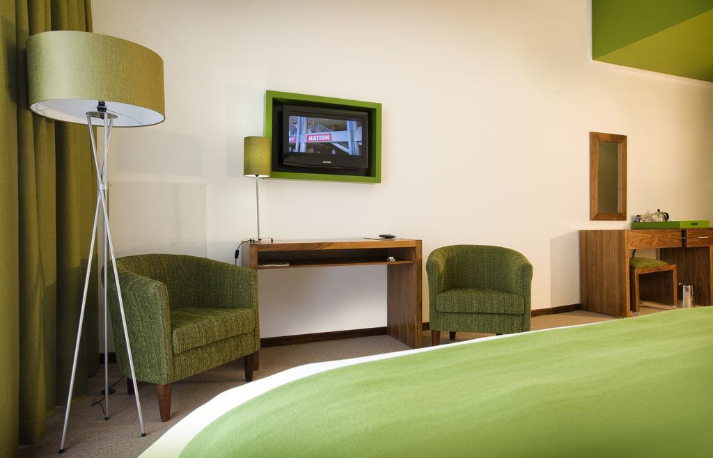 Golden Gate Hotel And Chalets Clarens Εξωτερικό φωτογραφία