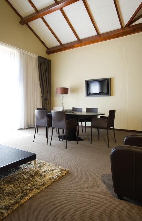 Golden Gate Hotel And Chalets Clarens Εξωτερικό φωτογραφία