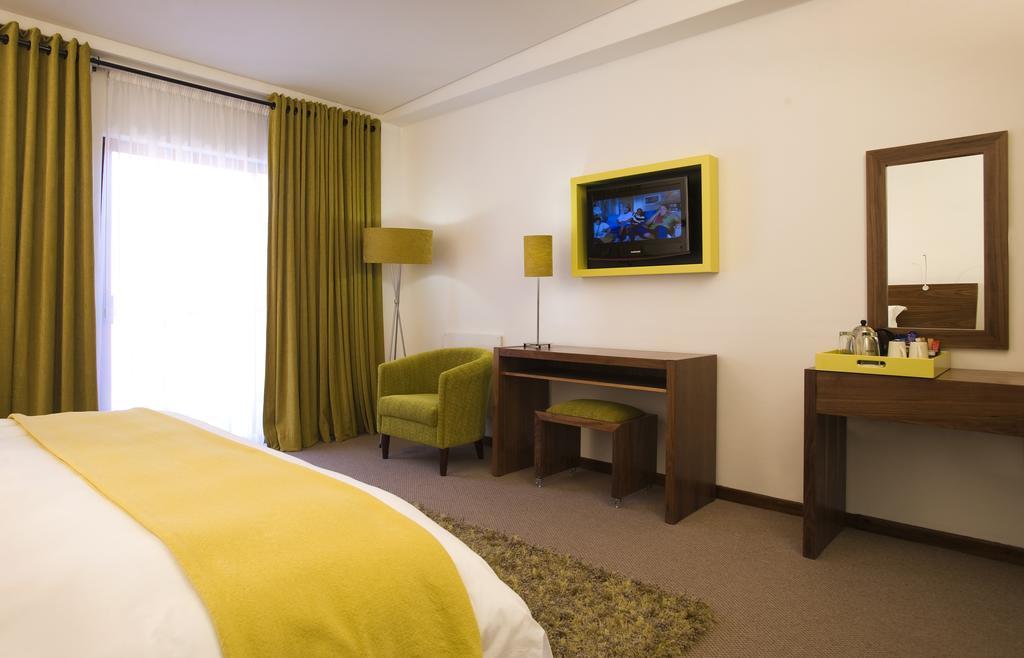 Golden Gate Hotel And Chalets Clarens Εξωτερικό φωτογραφία